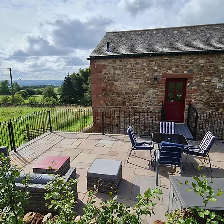 Whinstone בית נופש