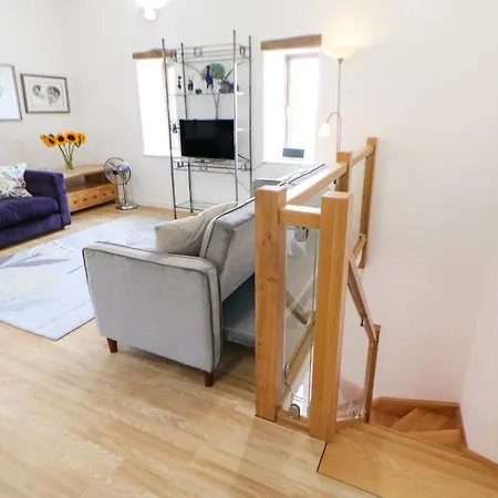 Whinstone Дом отдыха Keisley