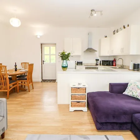 Whinstone Дом отдыха Keisley